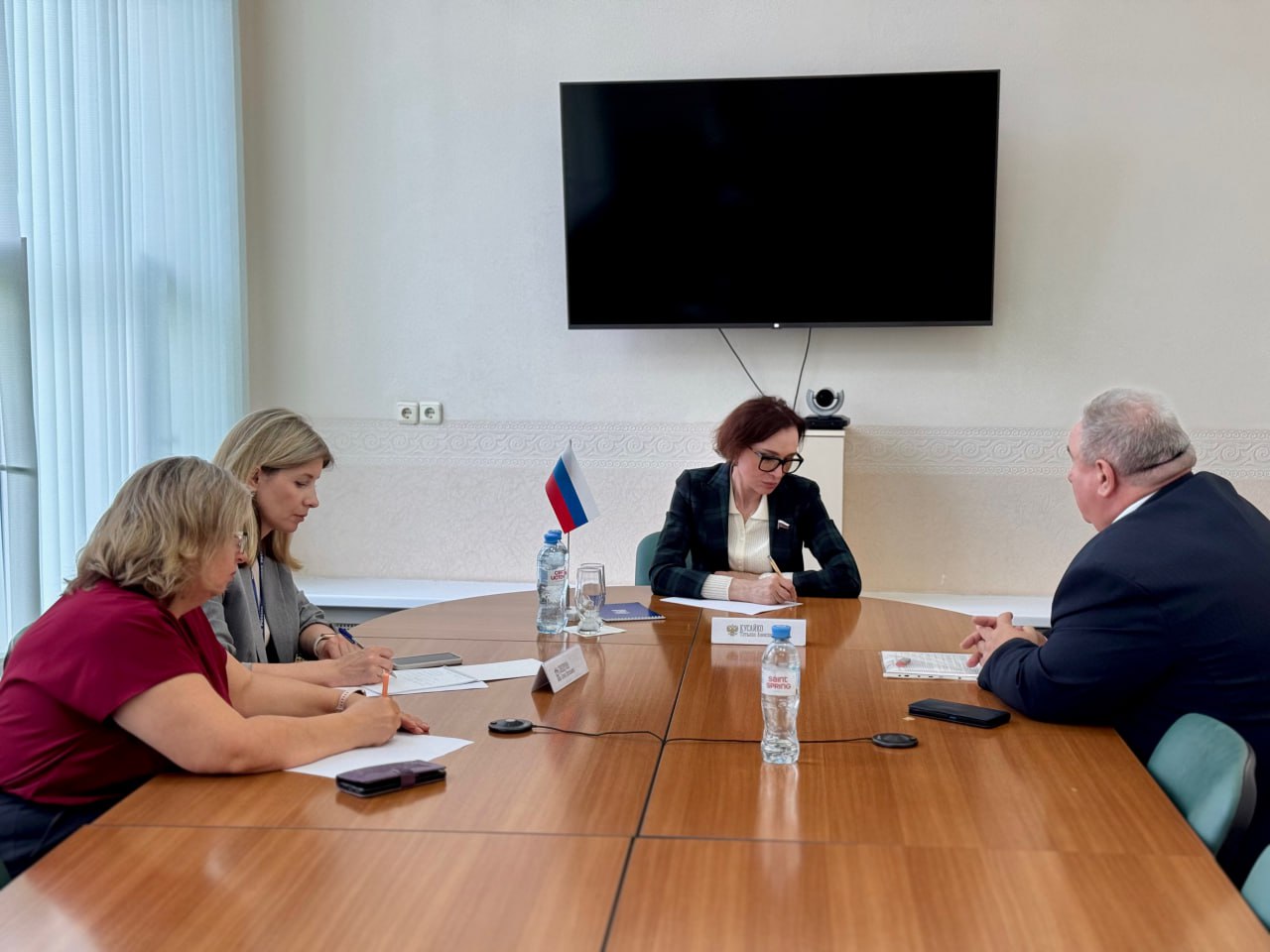 Татьяна Кусайко провела личный приём  в Апатитах