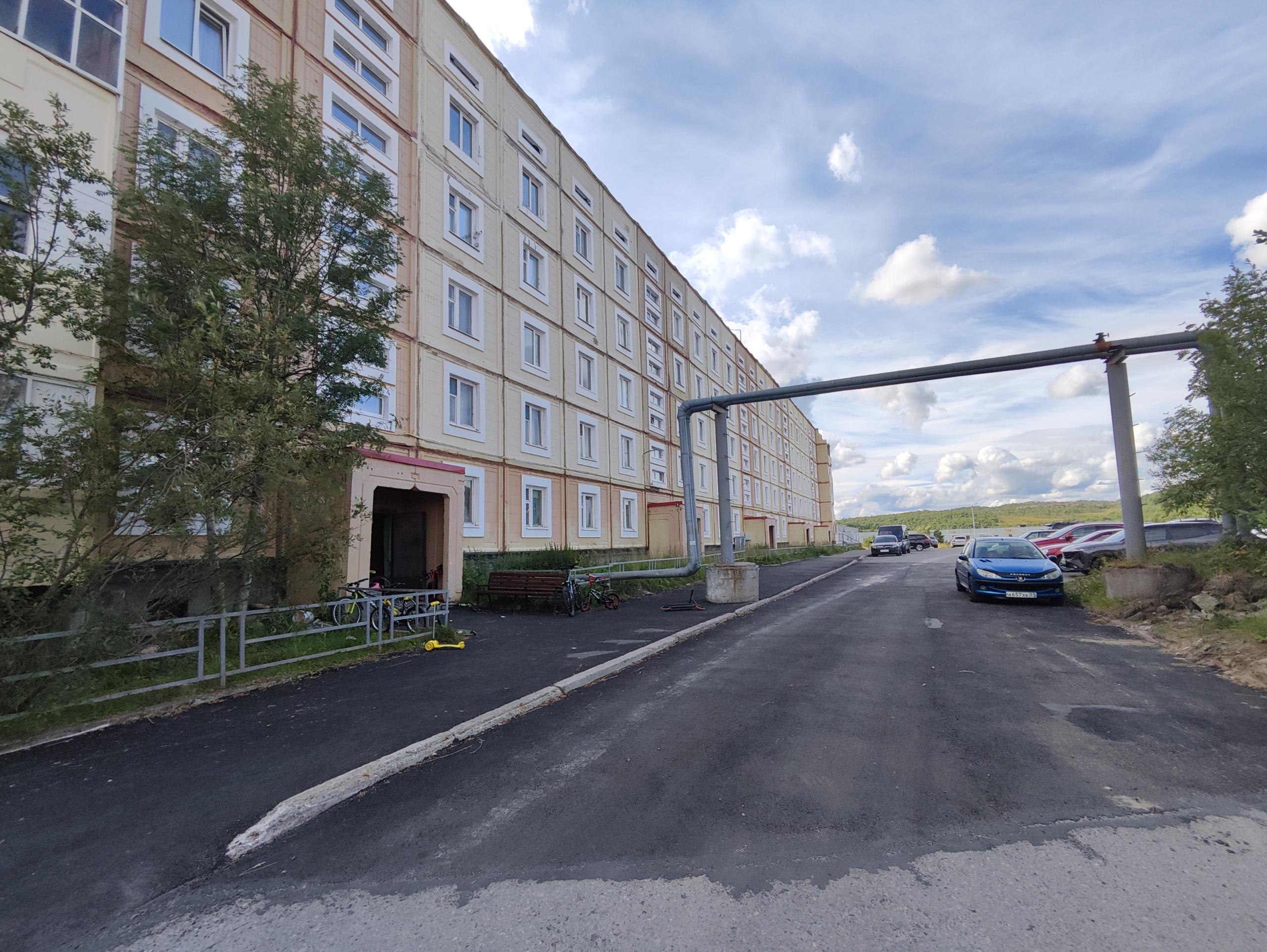 В Мурманской области завершены работы по ямочному ремонту 39 дворов в 10 муниципалитетах