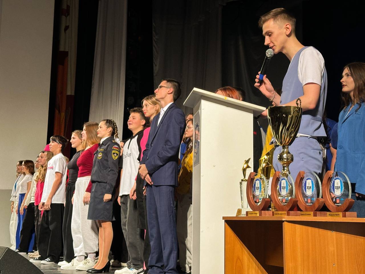 Фестиваль Мурманской молодёжной лиги КВН собрал лучшие команды региона