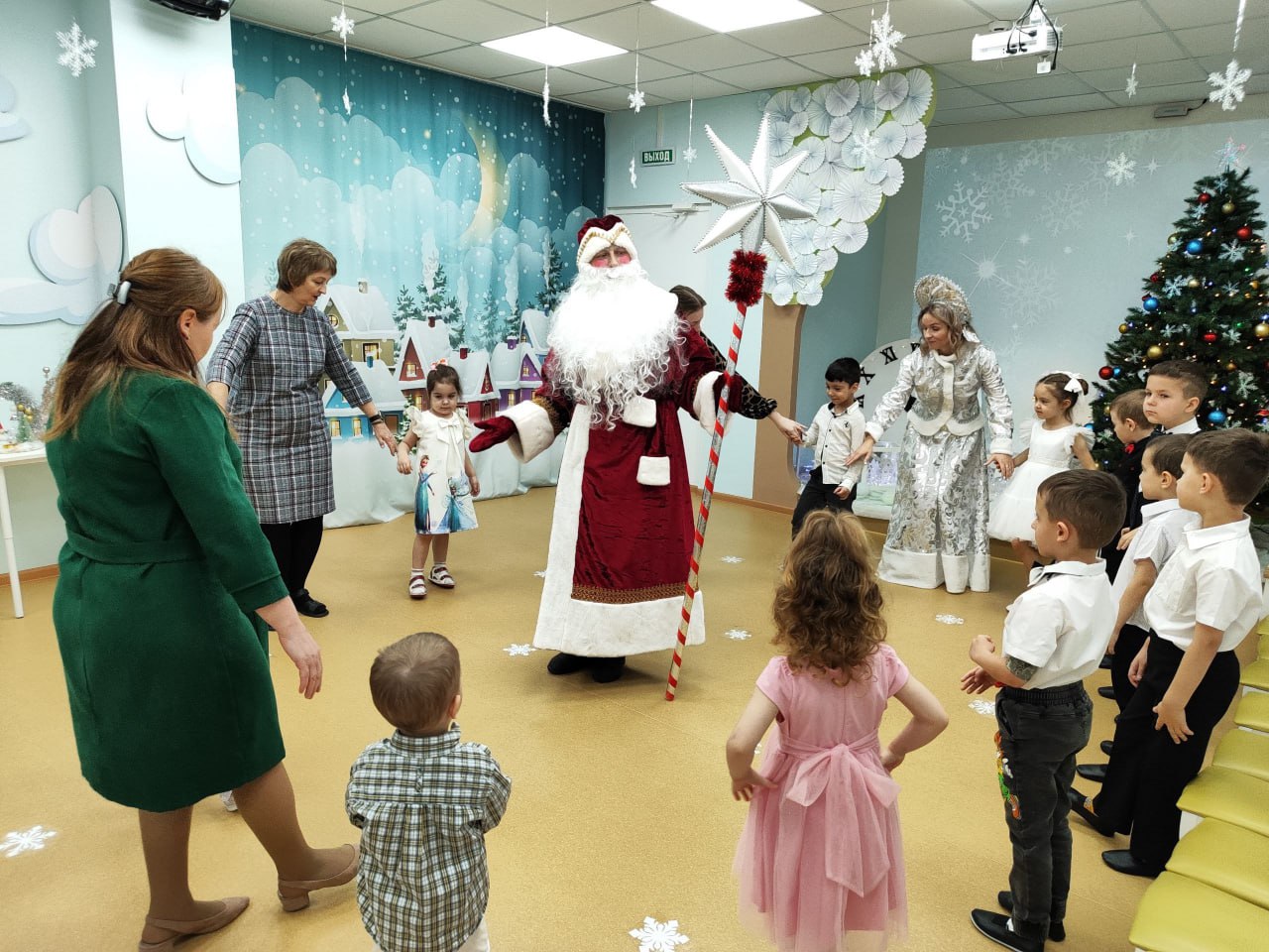 В Видяево стартовала акция «Дед Мороз – в каждый дом»