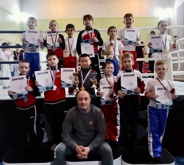 Юные кикбоксёры из Видяево заняли призовые места