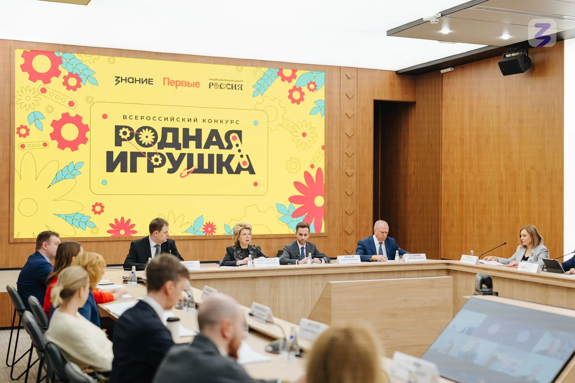 От идеи к реализации: жителей Мурманской области приглашают стать участниками конкурса «Родная игрушка»