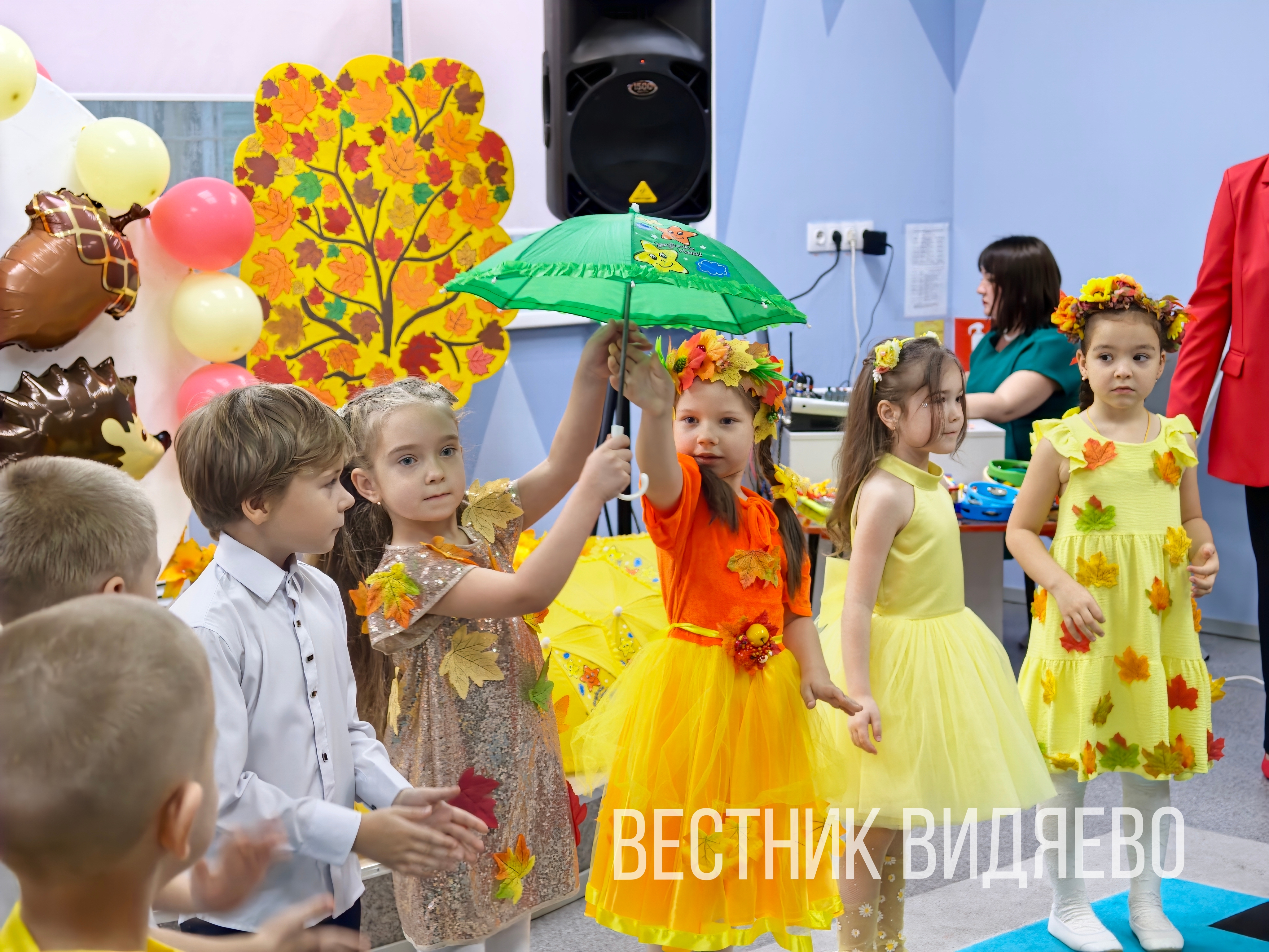 В гости к дошкольникам пришла Волшебница Осень
